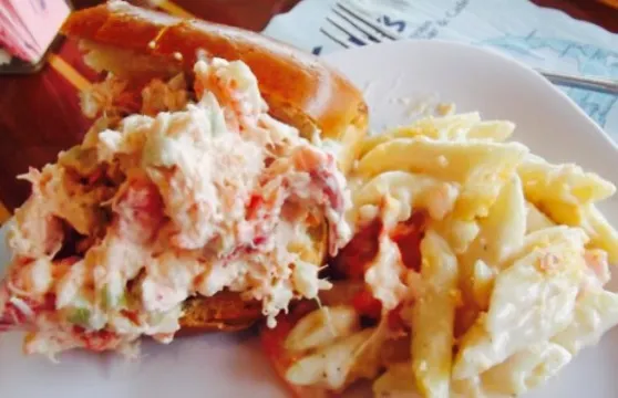 Shuckers World Famous Raw Bar