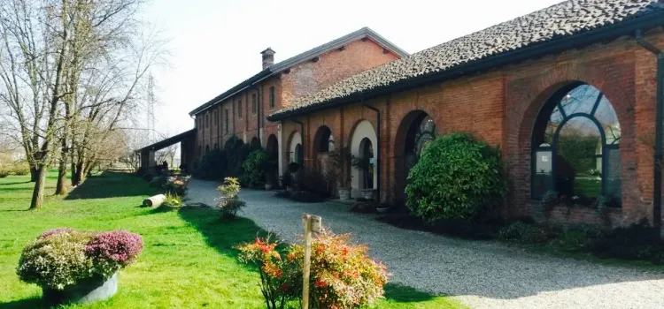 Agriturismo Granai Certosa