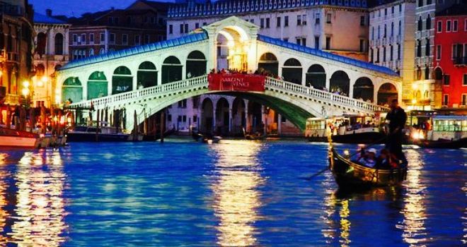 Taperia Heladeria Venecia
