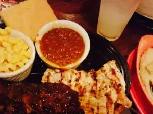 Smokin' Al's Famous BBQ Joint