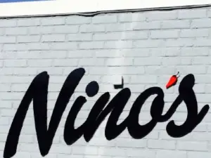 Ninos Pizzeria & Restaurant