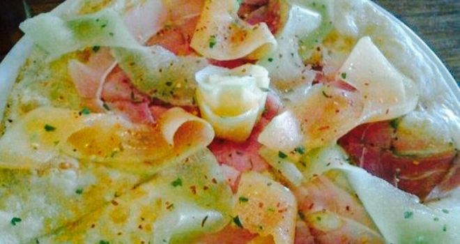 Sauce Pizza & Wine