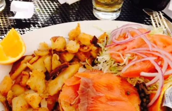 Mediterranean Breeze