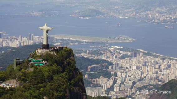 Rio de Janeiro Christ the Redeemer + Sugarloaf Mountain one-day tour