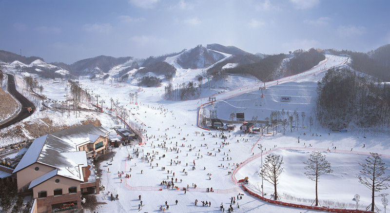 橡園滑雪度假村