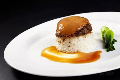 MOOSE RESTAURANT & BAR