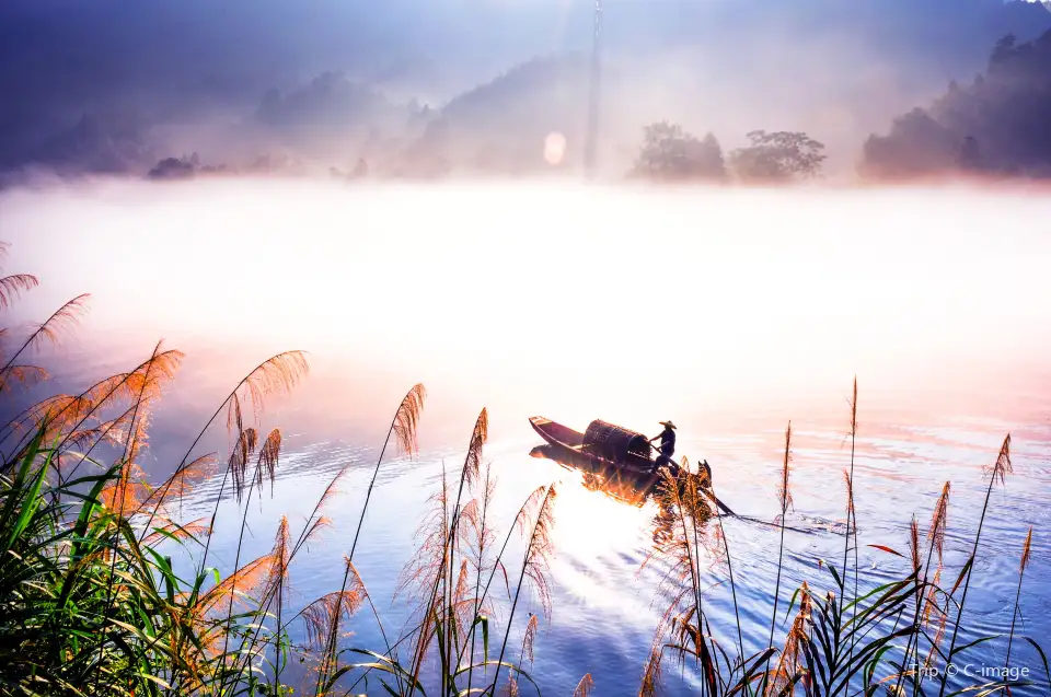 2_Dongjiang Lake Tourist Area