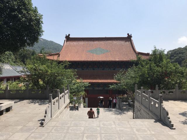 靈山