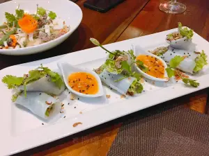 Duong's Restaurant & Cooking Class