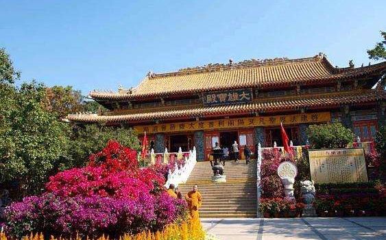 Baolian Temple