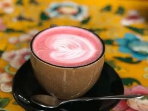 半朵悠蓮咖啡館(宏村店)