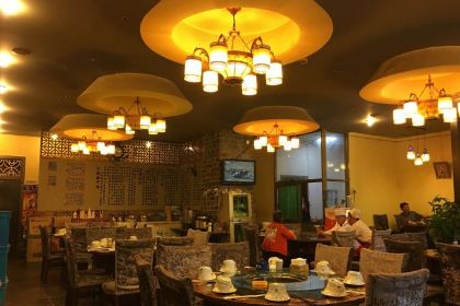 峰瑞石锅鸡·牦牛肉(CCTV专访 太阳岛店)