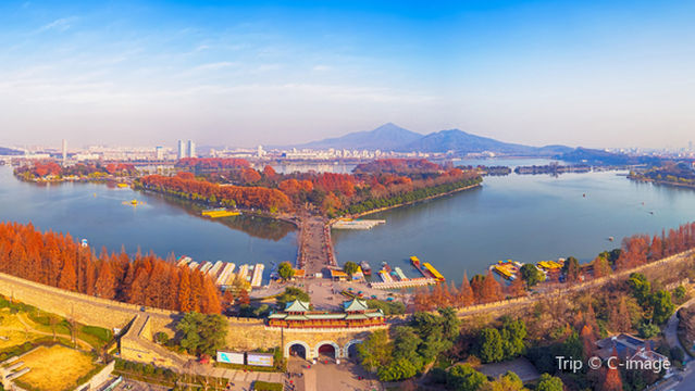 Xuanwu Lake Scenic Area