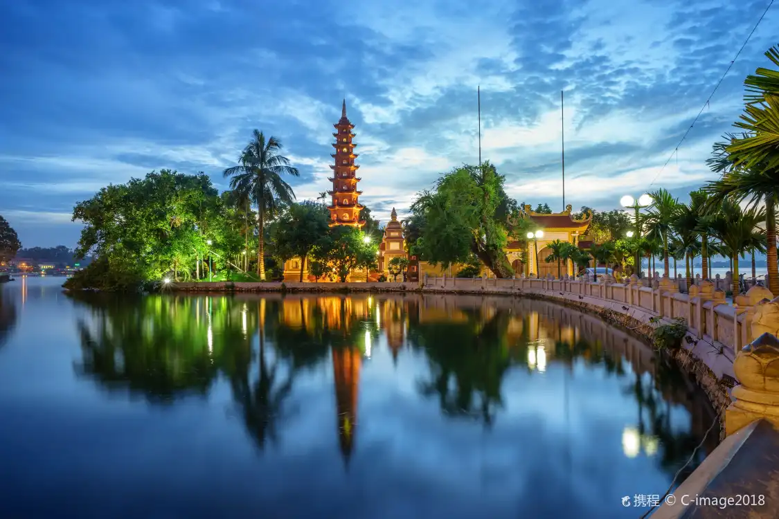 Hotels near Tran Quoc Pagoda