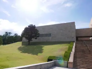 MOA Museum of Art