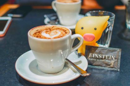 Einstein cafe & bel etage