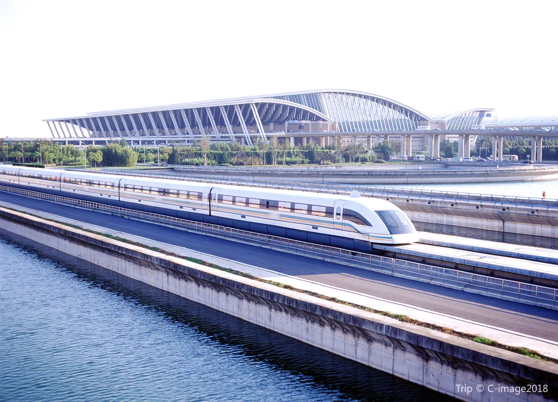 浦東機場到市區交通方式 | 1. 磁浮列車