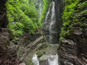 Sitting Dragon Gorge Scenic Area