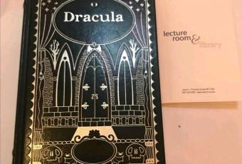 Sketch the Lecture Room & Library User Photo