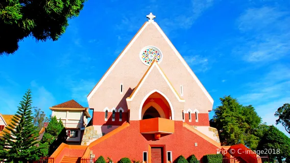 Domaine de Marie Church