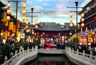 楼中楼酒店(汴梁小宋城店) User Photo