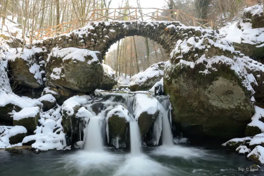 Schiessentumpel Bridge