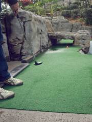 Smuggler's Cove Adventure Golf