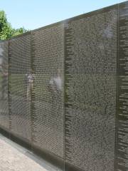 Jacksonville Veterans Memorial Wall