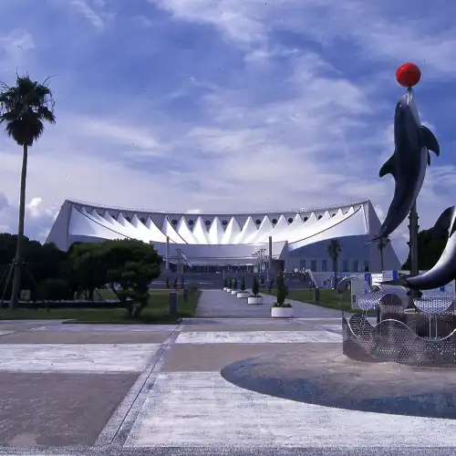 Popular Family-friendly Attractions in Fukuoka