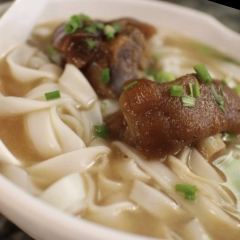 DI YI WEI NIU NAN HUO GUO FEN DIAN User Photo