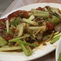 深巷子一鸡四吃 User Photo