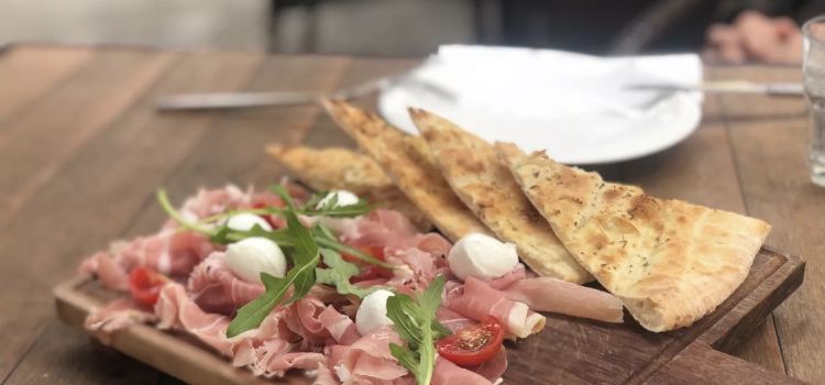 The Ham Bone Brasserie & Deli