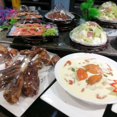 鸿丰饺子城(淄博路店) User Photo