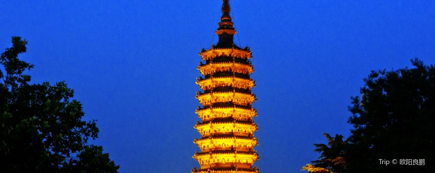 Chengling Pagoda of Linji Temple