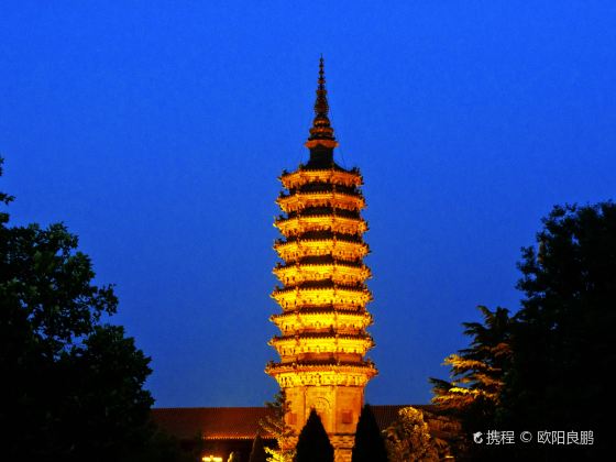 Chengling Pagoda of Linji Temple