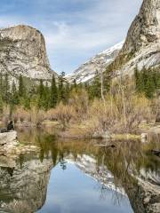 Mirror Lake/Meadow Trail