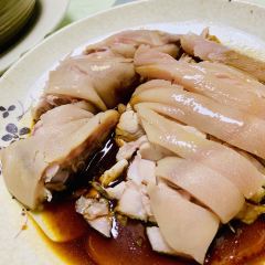 YAU KEE User Photo