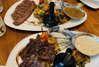 EAT Bar & Grill Restaurant Karon user photo