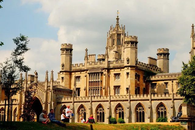 Best Route Walking Through Cambridge, Must Hit These 11 Points