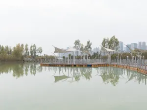 Longzihu Scenic Area