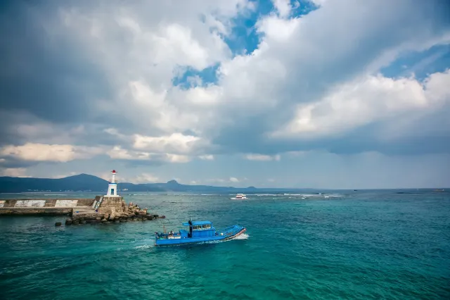 【墾丁】觸手可及的美麗海灣：10大墾丁浮潛景點推介