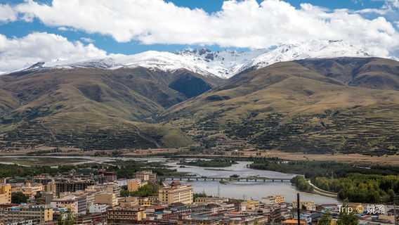 Ganzi Ancient Town