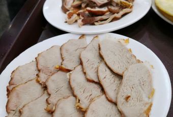 Li Lian Gui Xun Rou Da Bing Dian (ShenHe) User Photo