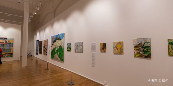 Leeds Art Gallery