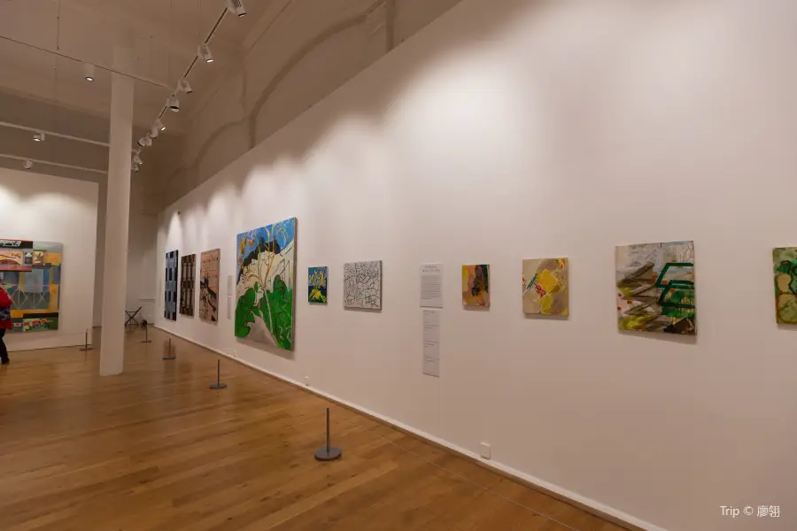 Leeds Art Gallery