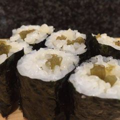SUSHI YURAKU User Photo