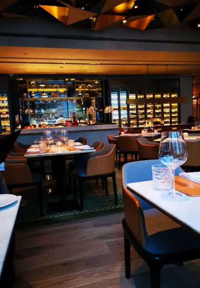 8½ Otto e Mezzo BOMBANA（置地歷山店）