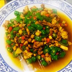 祥侬国鸡宴·青城山下柴火鸡 User Photo