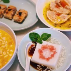 孔雀川湘食集 User Photo