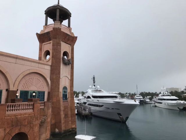 Atlantis Paradise Island